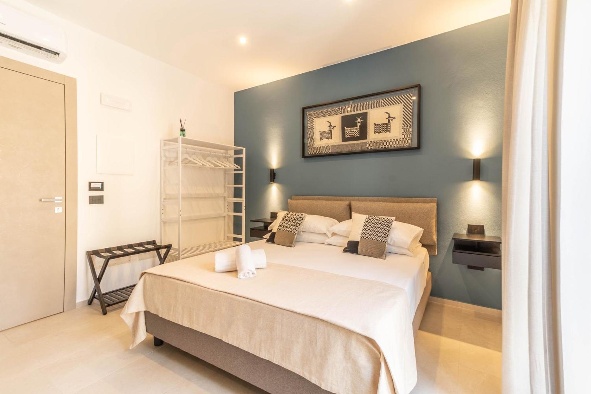 Sardinian Days - Suites & Rooms Cagliari Zewnętrze zdjęcie