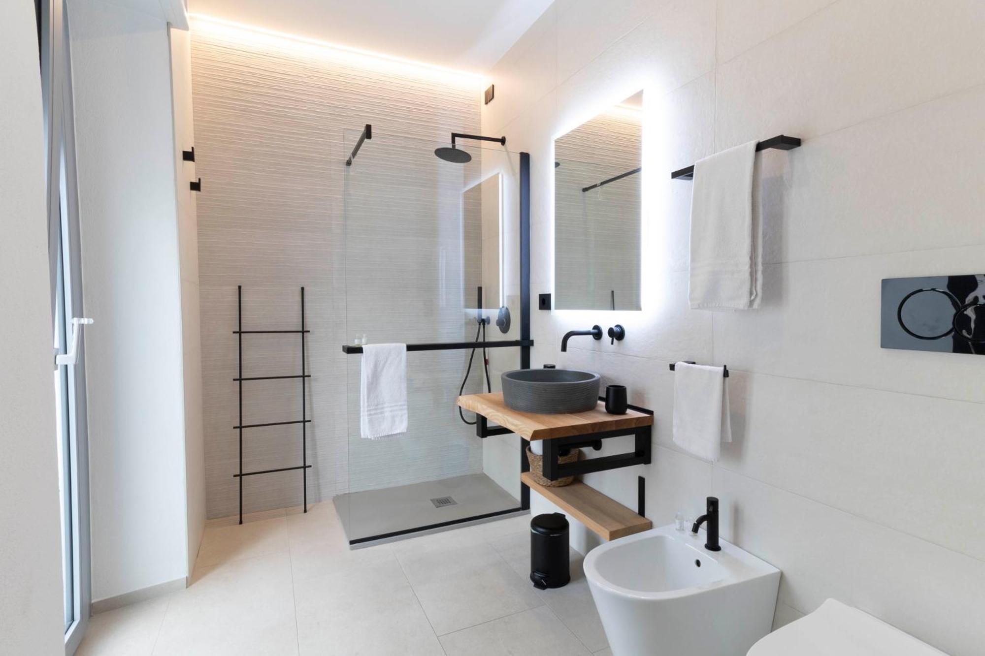 Sardinian Days - Suites & Rooms Cagliari Zewnętrze zdjęcie