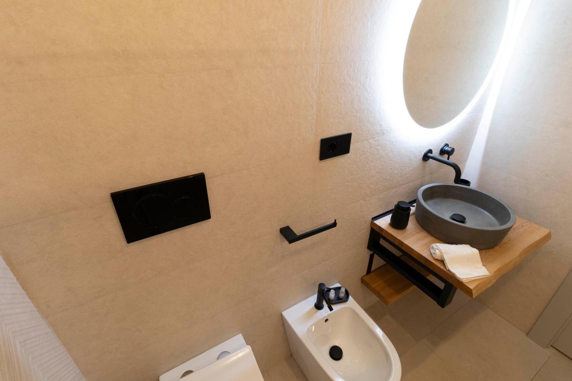 Sardinian Days - Suites & Rooms Cagliari Zewnętrze zdjęcie